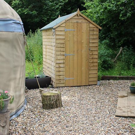 The Yurt At Worcesters Farm Canterbury Exterior foto